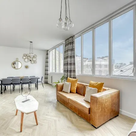 Cmg Butte Montmartre Ravignan Ii