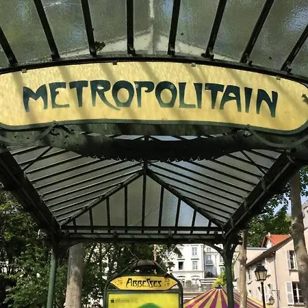 Cmg Butte Montmartre Ravignan Ii Appartamento