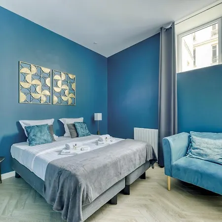 Cmg Butte Montmartre Ravignan Ii *
